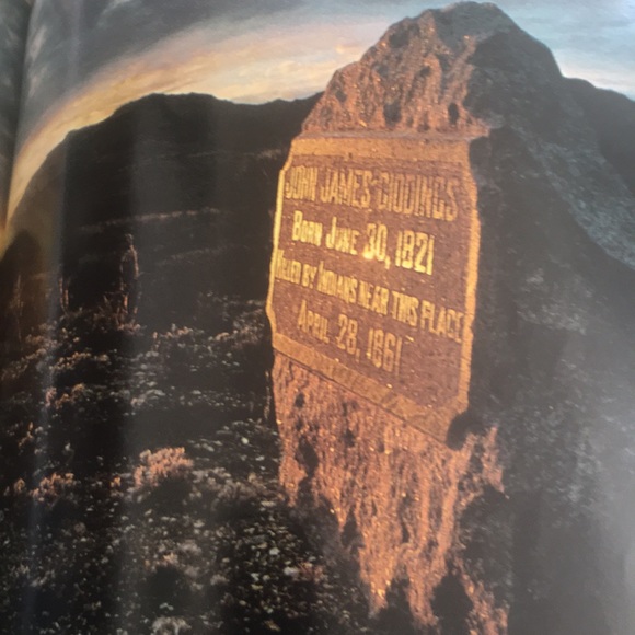 National Geographic Vol. 182 No. 4 October 1992 - Picture 10 of 14